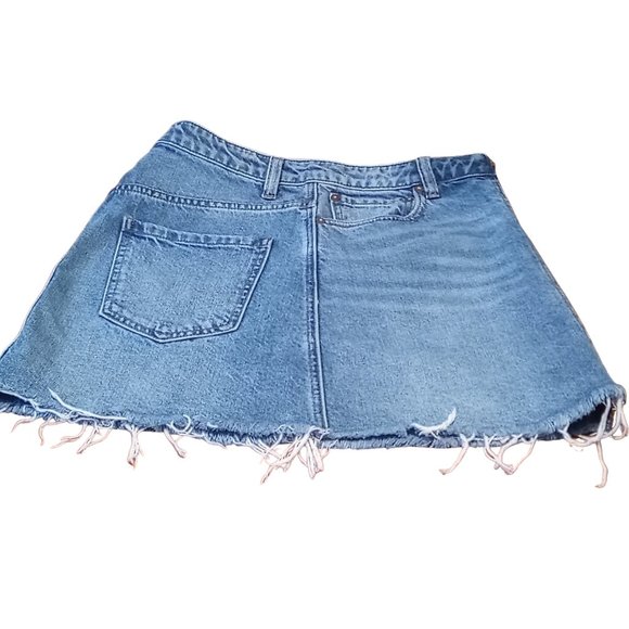 Blue jean mini skirt - Picture 3 of 5
